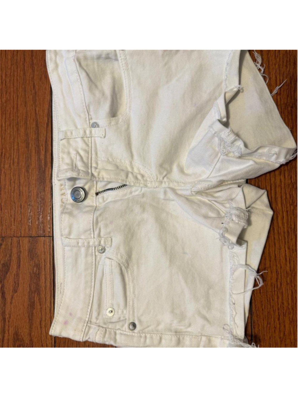 American Eagle Outfitters white denim shorts Size 2